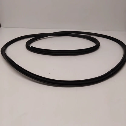 Genuine Front Right Door Seal - Nissan GT-R 2008-2010 | 76921JF00A