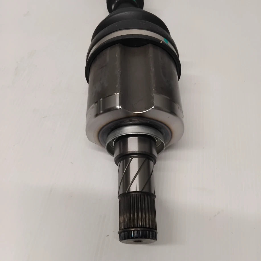 Genuine Front Left Drive Shaft - Nissan X-Trail 2014-2022 Diesel | 391014BE3B