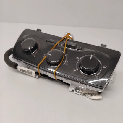 Genuine AC Controls - Fiat Tipo 2015-2021 | 735643606