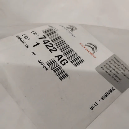 Genuine Peugeot Guard Grille | 7422AG