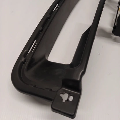 Genuine Peugeot Guard Grille | 7422AG