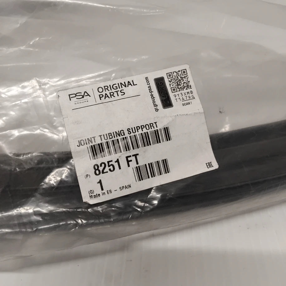 Genuine Peugeot Grille Seal | 8251FT