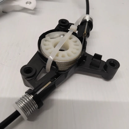 Genuine Mazda Arm/Base(R),Win | D09L58590A