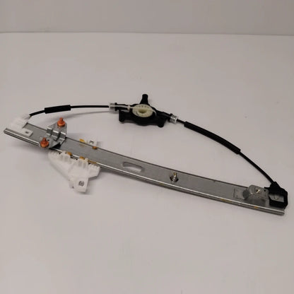 Genuine Mazda Arm/Base(R),Win | D09L58590A