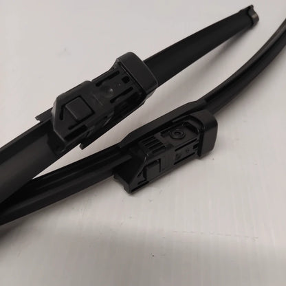 Genuine Volvo Wiper Blade Kit | 32237893