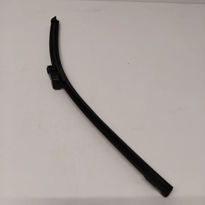 Genuine Volvo Wiper Blade Kit | 32237893