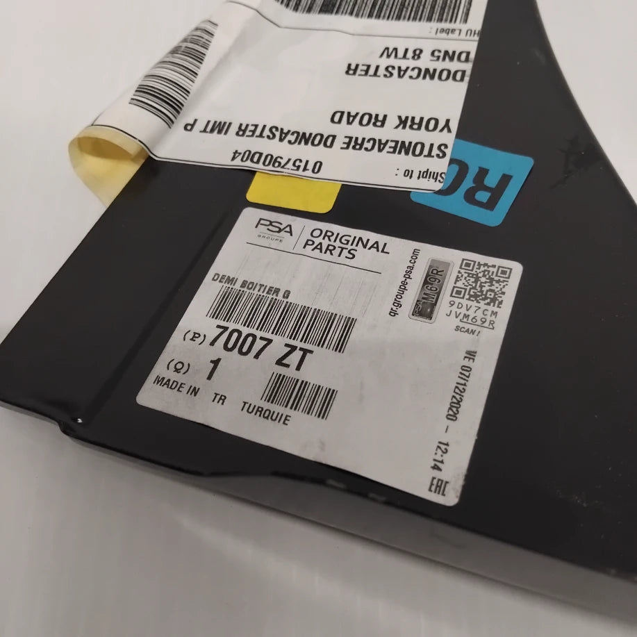 Genuine Half Housing - Peugeot | 7007ZT