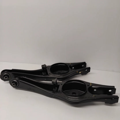 Genuine Kia Arm Complete-Rr Lwr, | 55210G2501QQK