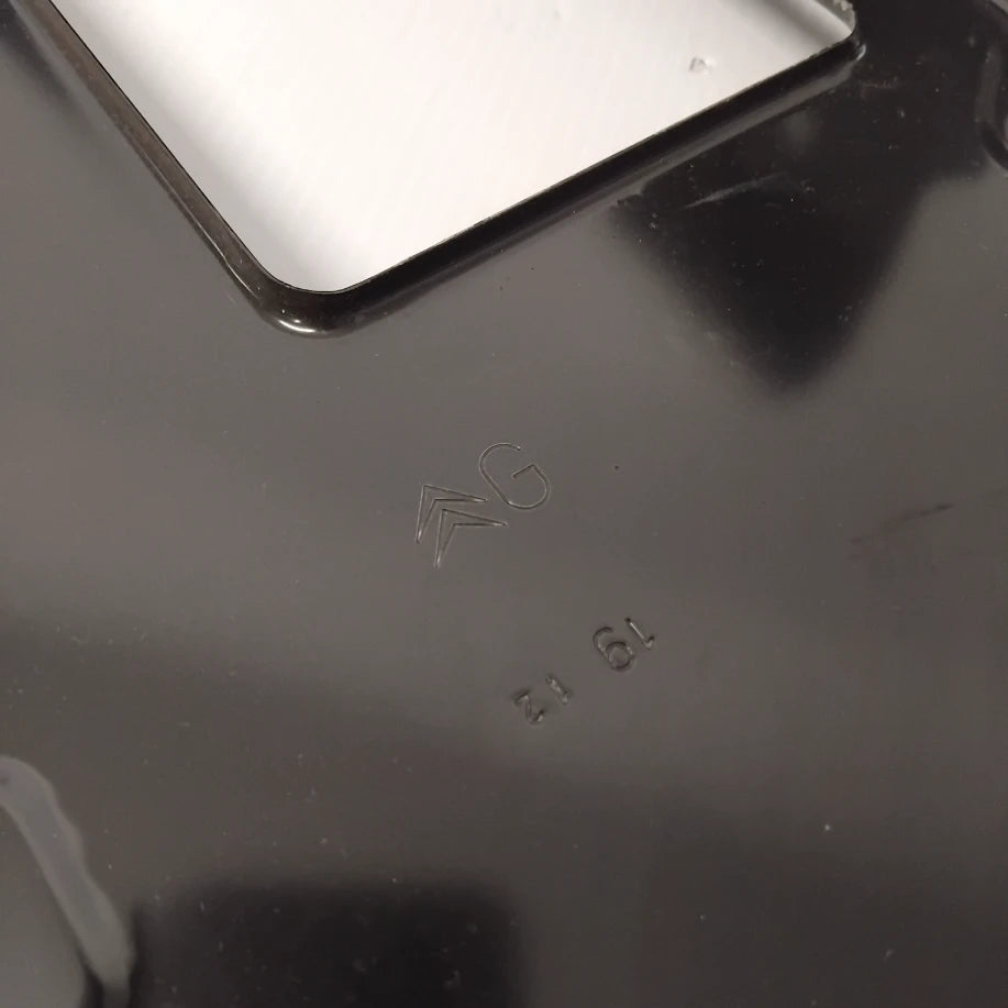 Genuine Left Tailgate Pillar Stiffener - Citroen C4 Picasso | 8529TX