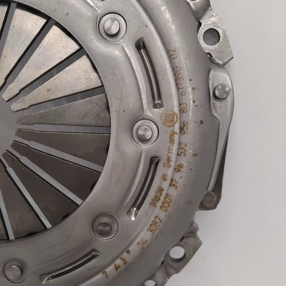 Genuine Clutch Kit - for Various Peugeot and Citroen Models | 2052L1