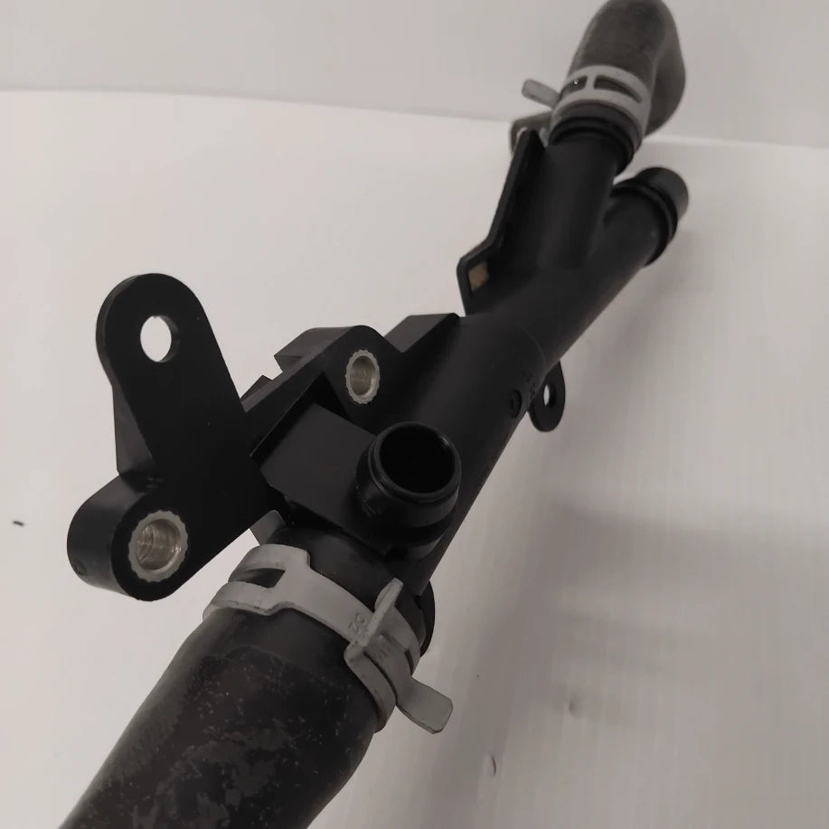 Genuine Engine Cooling Pipe - Nissan X-Trail / Qashqai 2.0 Diesel | 1405300Q0K