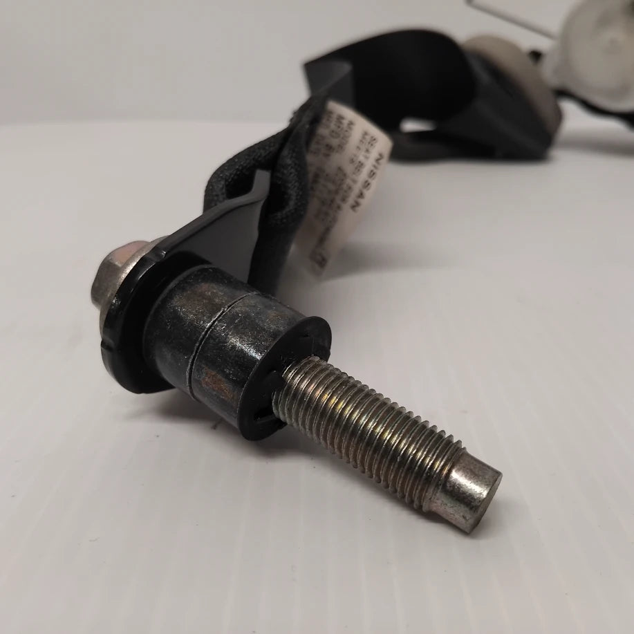 Genuine Front Right Seatbelt - Nissan Navara 2005-2015 | 868444X30B