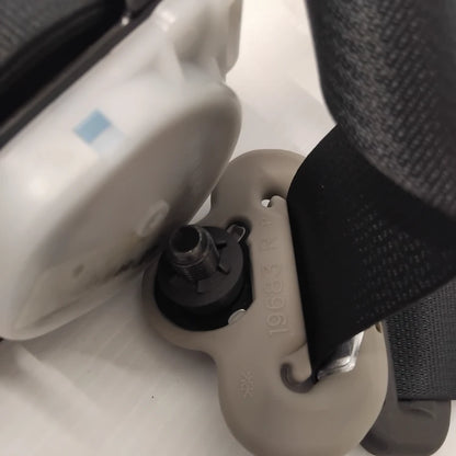 Genuine Front Right Seatbelt - Nissan Navara 2005-2015 | 868444X30B