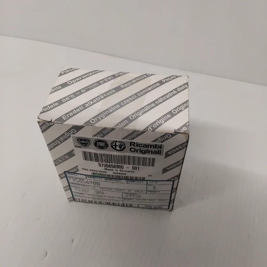 Genuine Fiat Switch Panel | 735656900