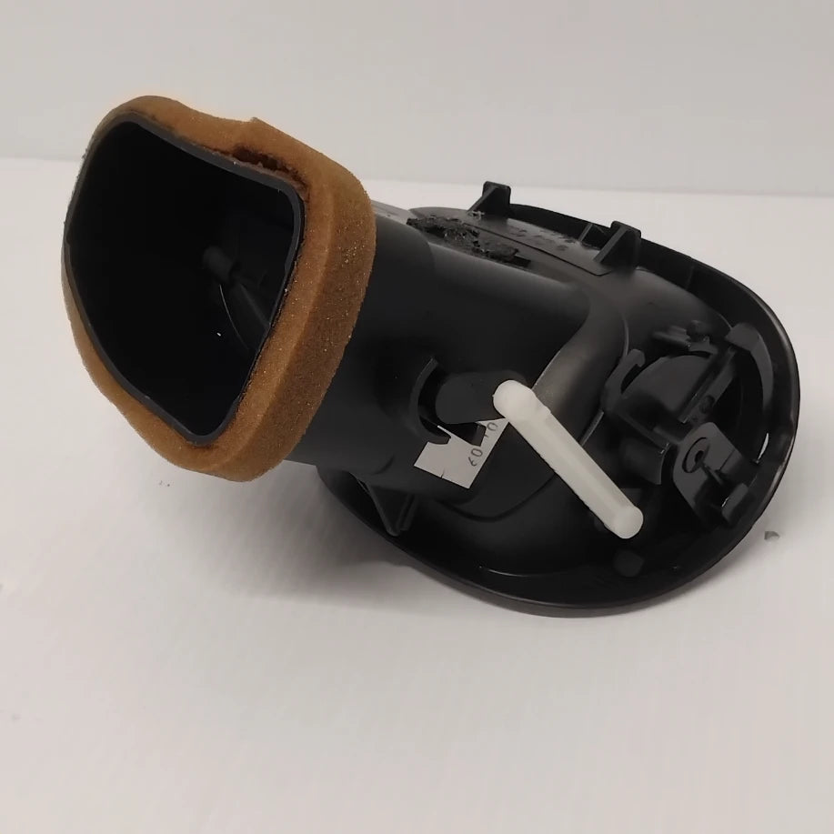 Genuine Peugeot Louver | 8237C2