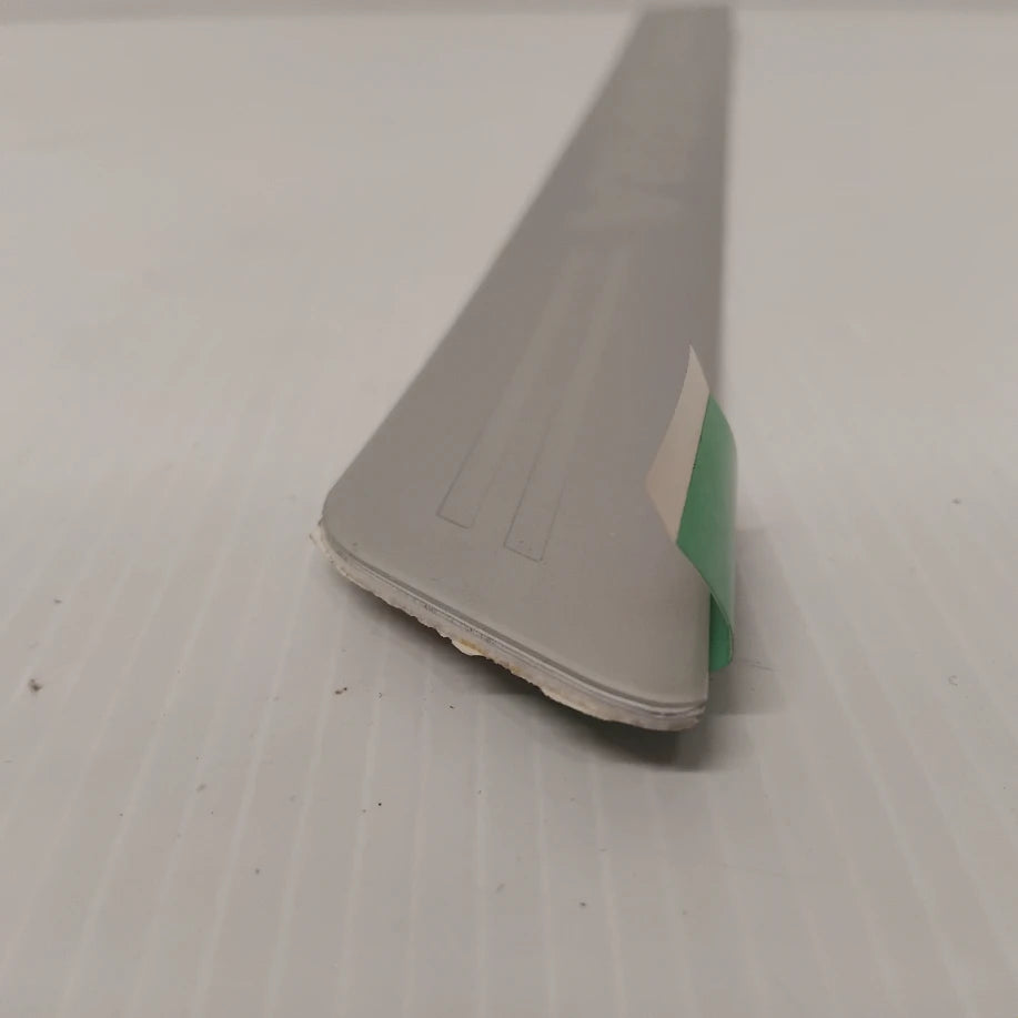 Genuine Vauxhall Name Plate | 13187197