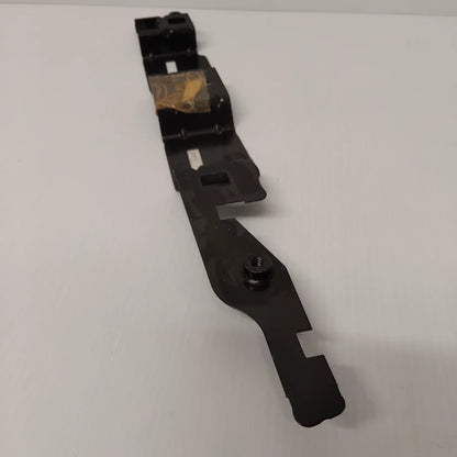 Genuine Peugeot Support F/Wing | 7120PH