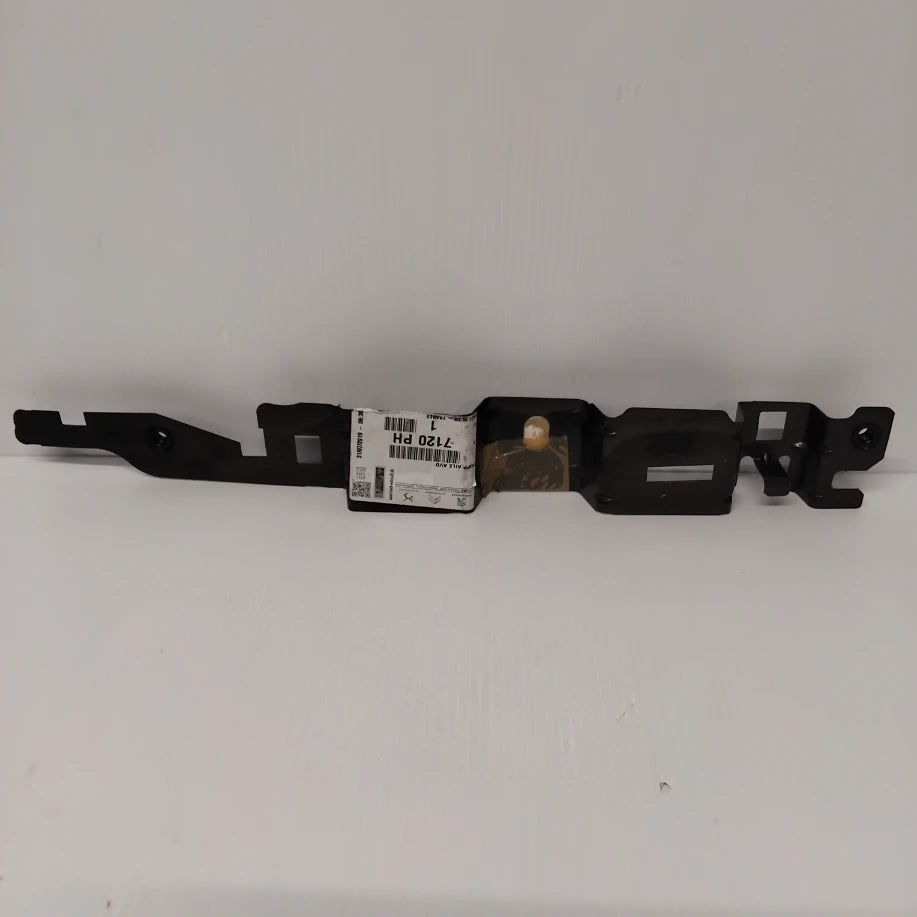 Genuine Peugeot Support F/Wing | 7120PH