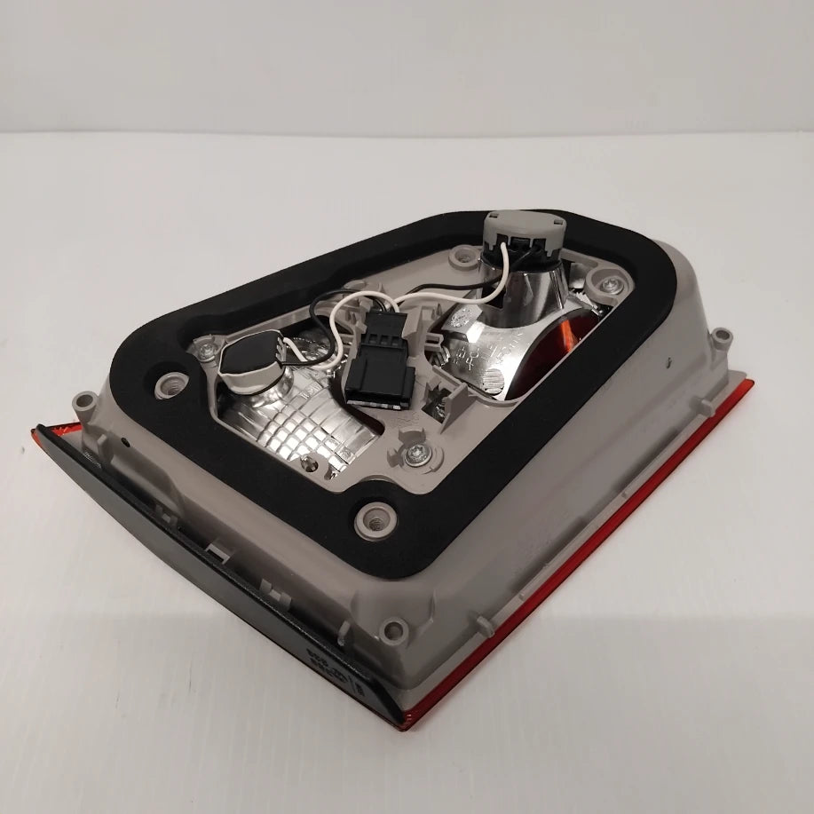 Genuine Vauxhall Tailgate Light | 13282249