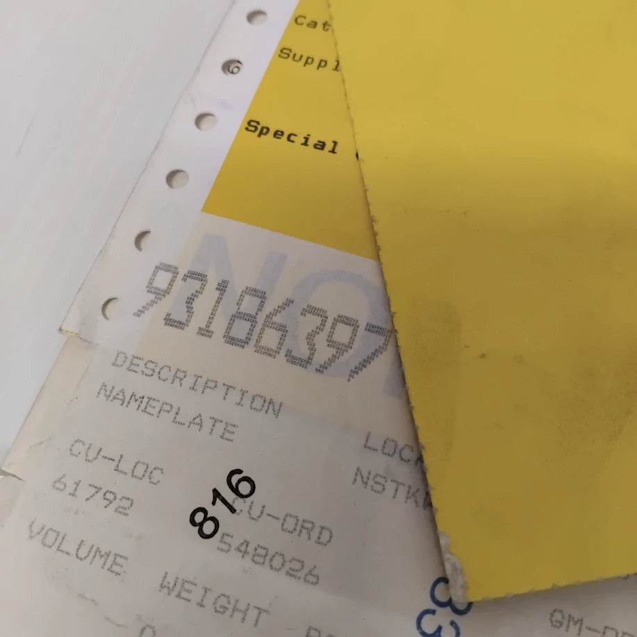 Genuine Vauxhall Badge | 93186397