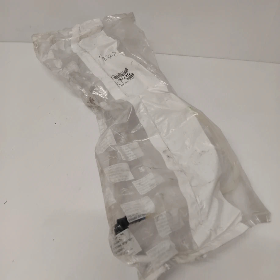 Genuine Peugeot Fuel Feed Pipe | 1573XQ