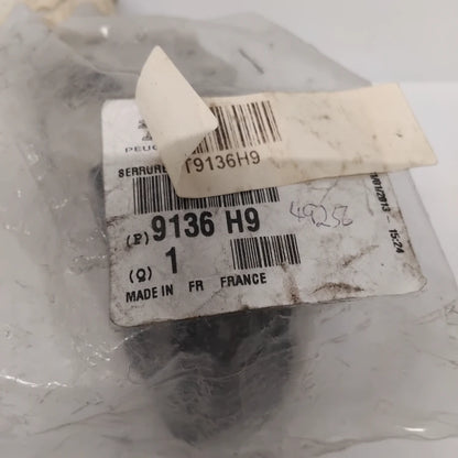 Genuine Peugeot Door Lock | 9136H9