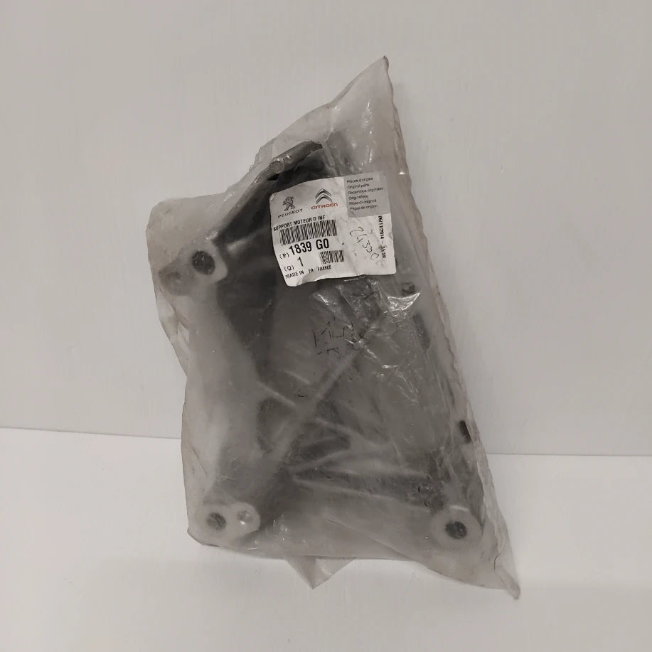 Engine Mounting Bracket - Citroen C4 2008-2010 Petrol | 1839G0