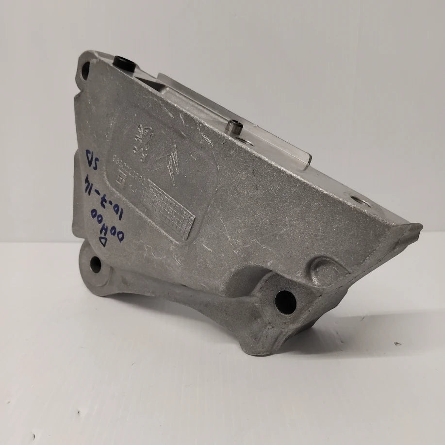 Engine Mounting Bracket - Citroen C4 2008-2010 Petrol | 1839G0