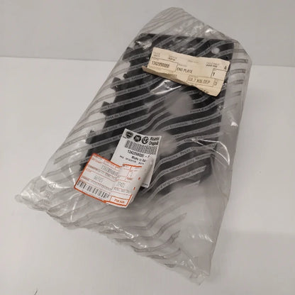 Genuine Fiat End Plate | 1362098080