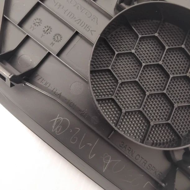 Genuine Honda Garnish Assy., Center Spe | 77131TEAT01ZA