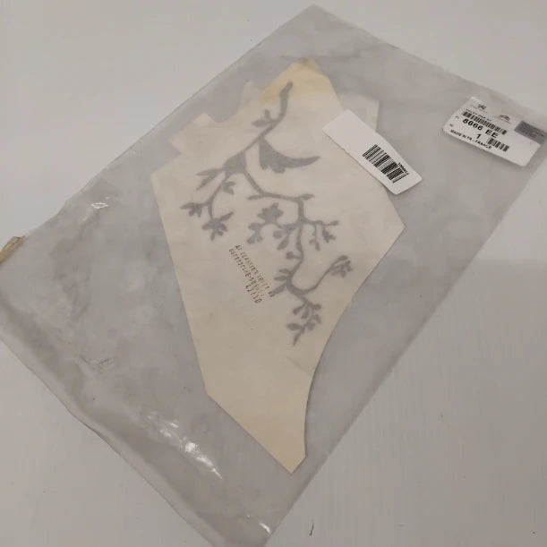 Genuine Peugeot Badge | 8666EE