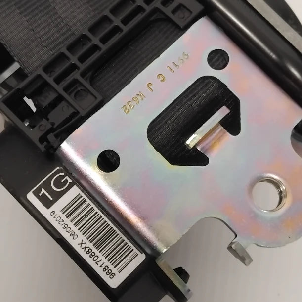 Genuine Peugeot Safety Belt | 8975EN