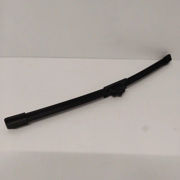 Universal Fitment Wiper 15" | AP15U