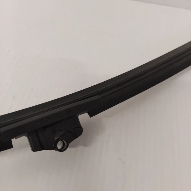 Universal Fitment Wiper 15" | AP15U