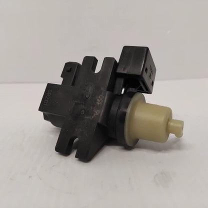 Genuine Vauxhall Valve | 98105657