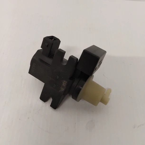 Genuine Vauxhall Valve | 98105657