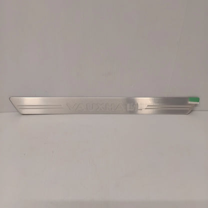 Genuine Vauxhall Emblem | 13293906