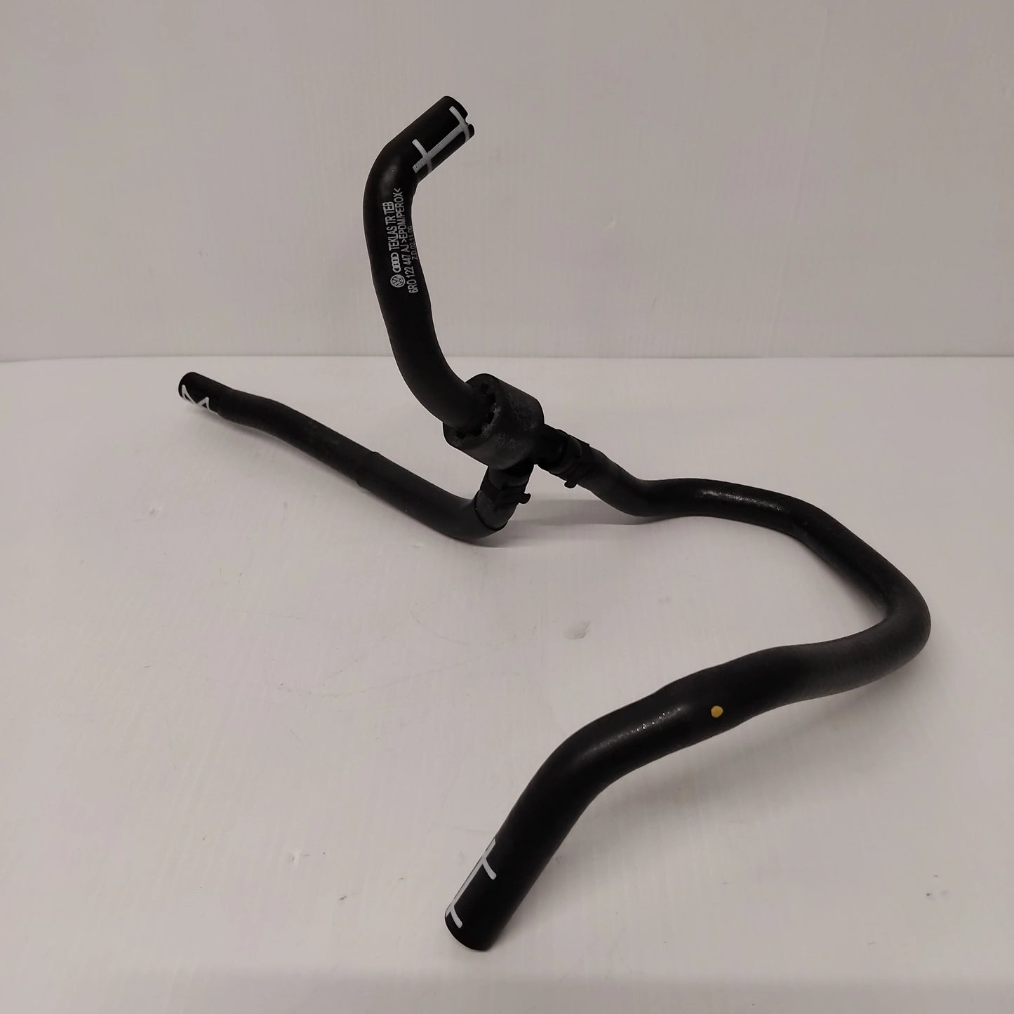 Genuine SEAT Hose | 6R0122447AJ