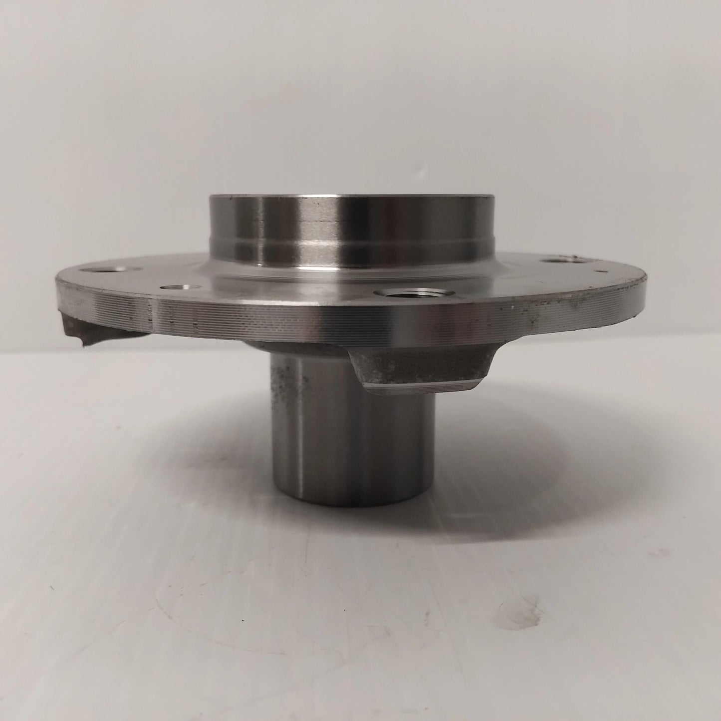 Genuine Peugeot Wheel Hub | 9822351880