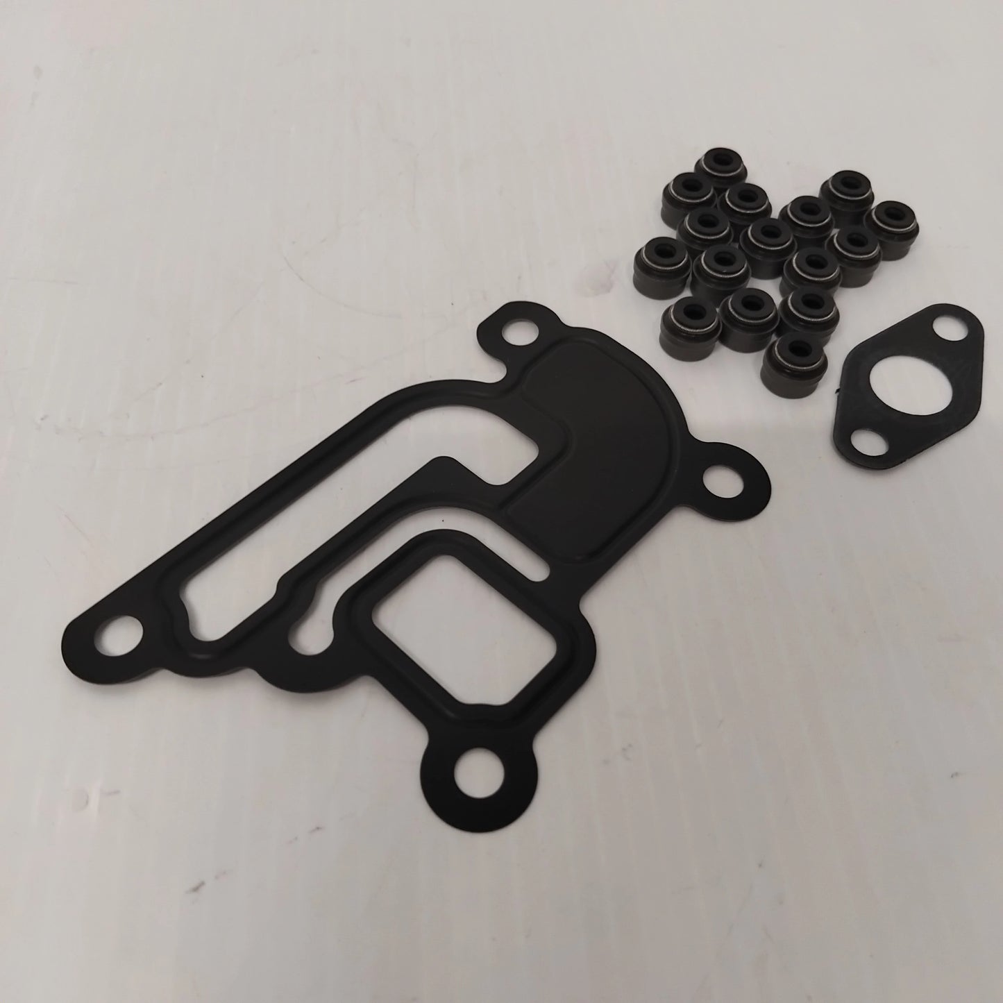 Genuine Vauxhall Gasket Kit, Cylinder | 93182932