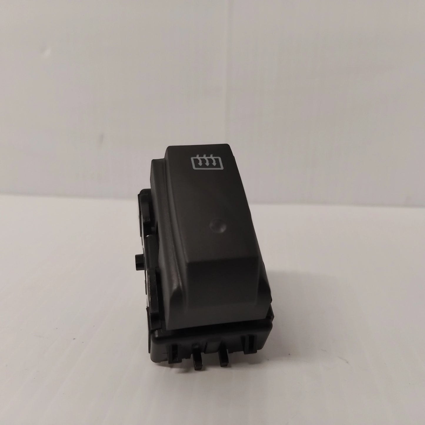 Genuine Vauxhall Ht Rr Scrn Ctr | 93868044