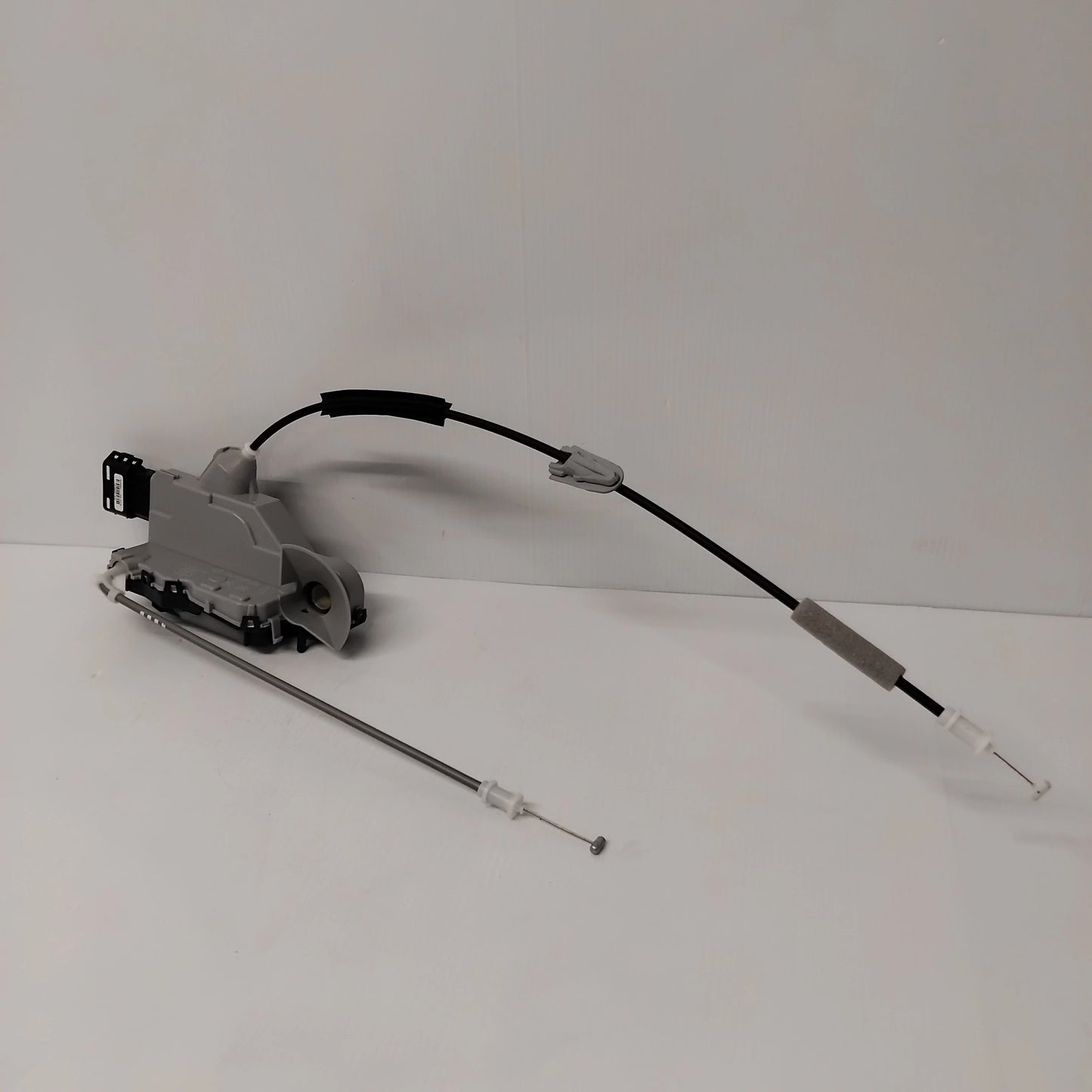 Genuine Peugeot Door Lock | 9819038780