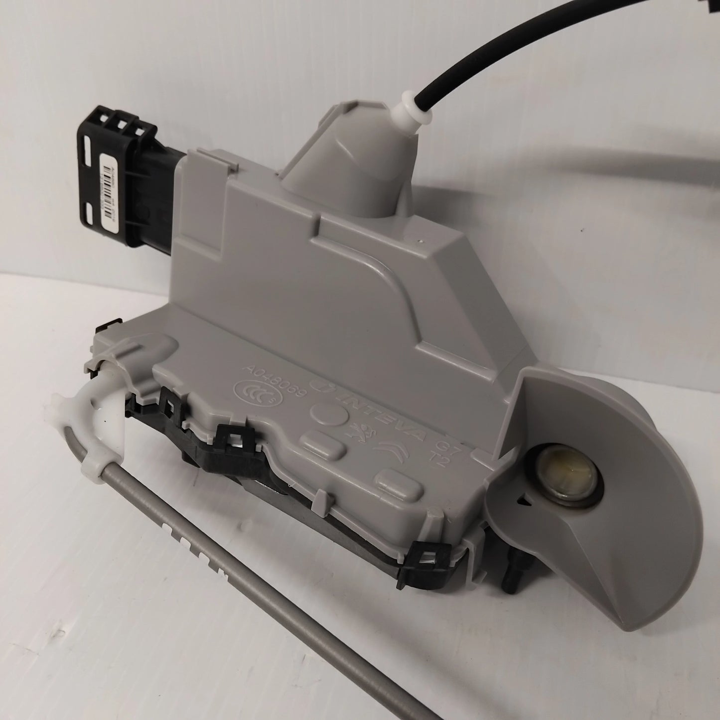 Genuine Peugeot Door Lock | 9819038780