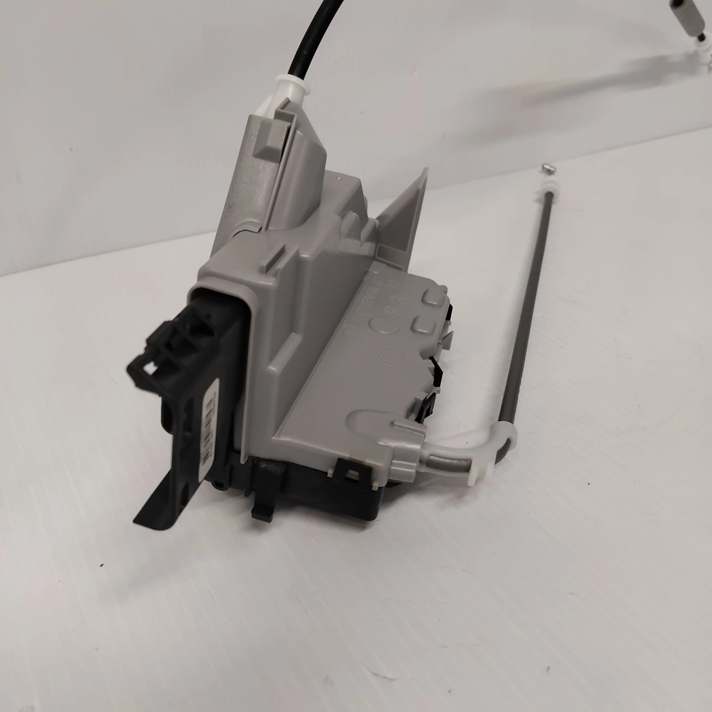 Genuine Peugeot Door Lock | 9819038780