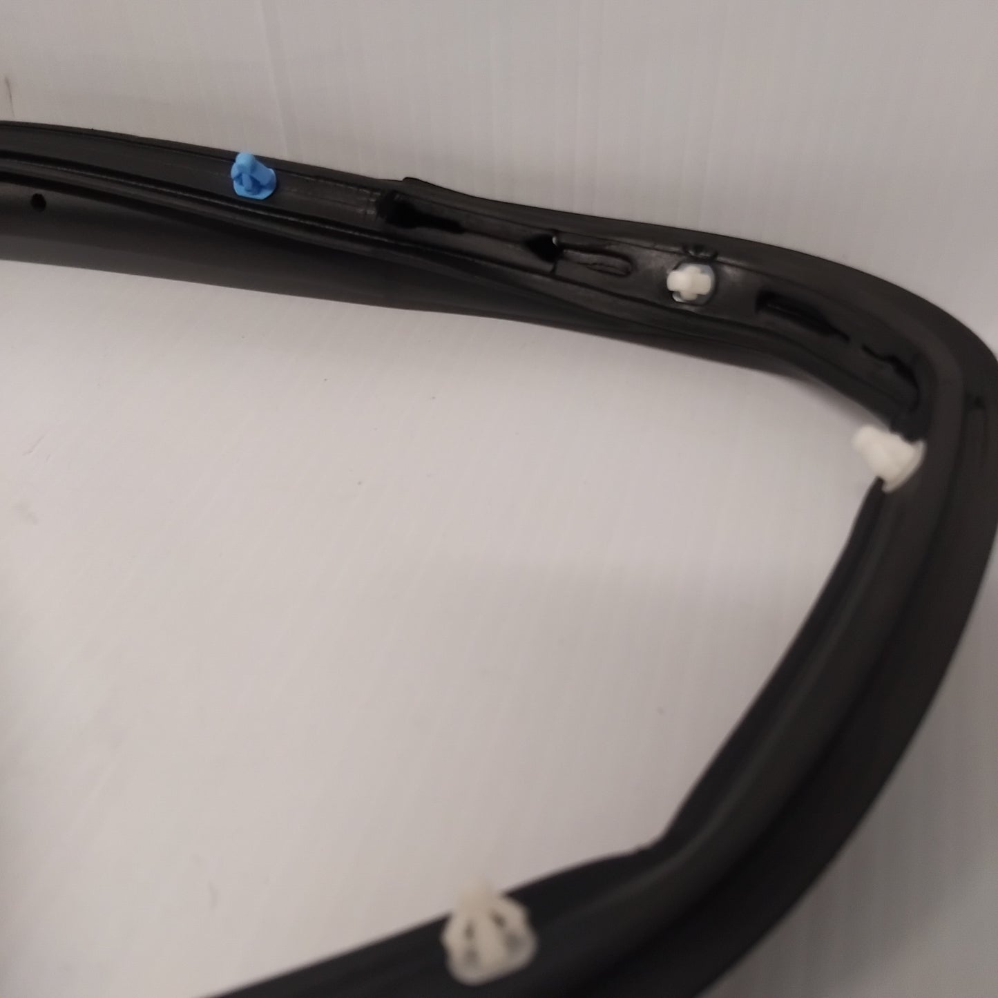 Genuine Peugeot Rubber Weather- | 53490676