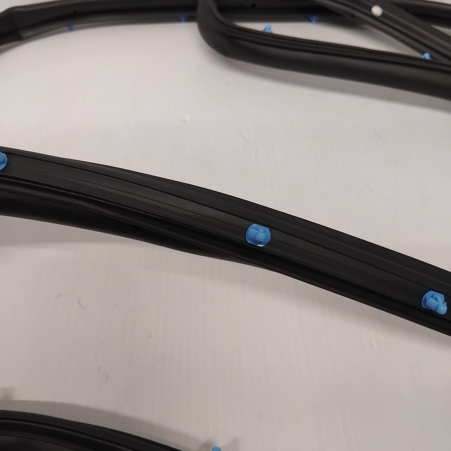 Genuine Peugeot Rubber Weather- | 53490676