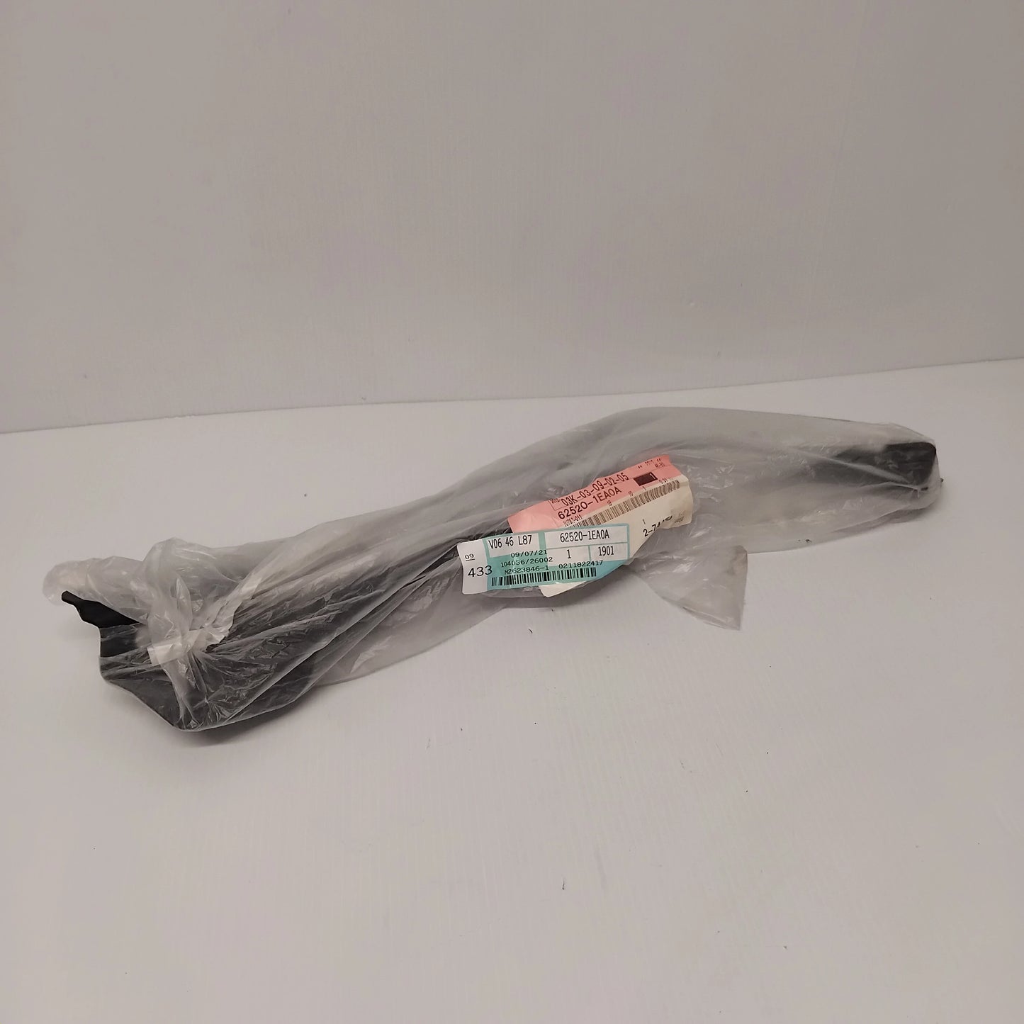 Genuine Nissan Support-Radiato | 625201EA0A