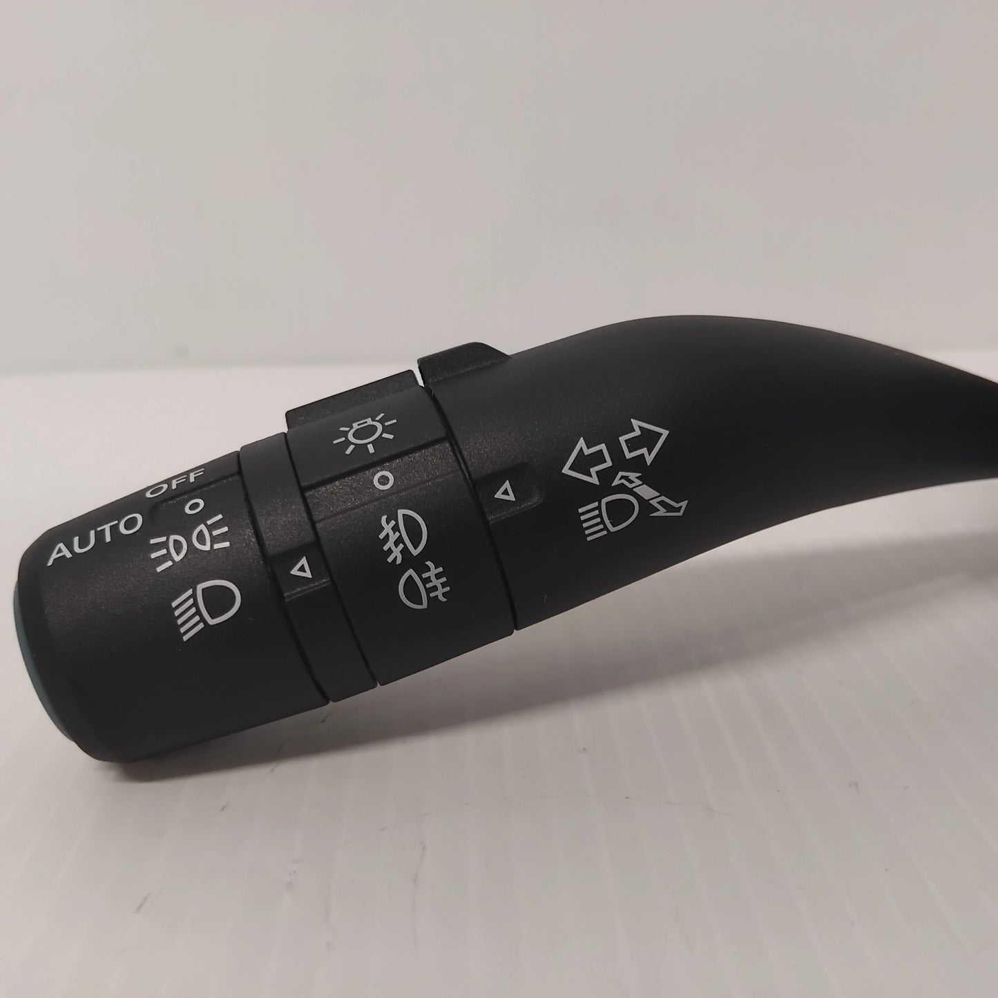 Genuine MG Switch Asm-T/Sig | 10990145