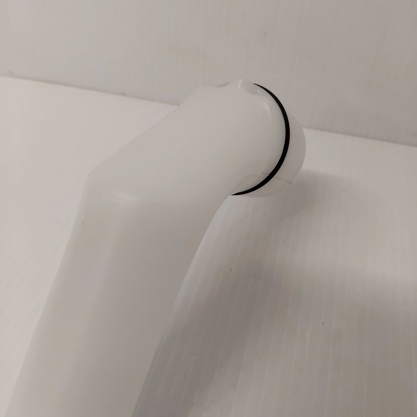 Genuine Windscreen Washer Tank Filler Neck - Nissan 370Z 2012-2019 | 289153GY0A