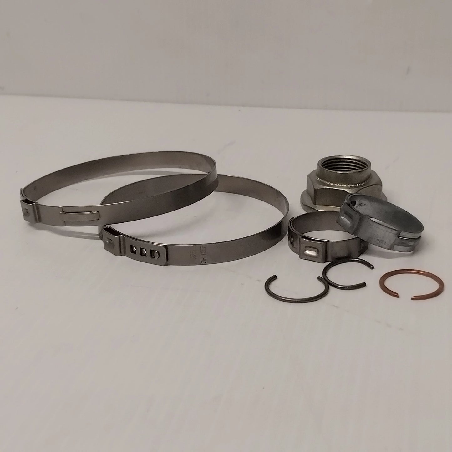 Genuine Front Axle Boot Kit - Inner and Outer - Ford Fiesta 2008-2012 | 1539193